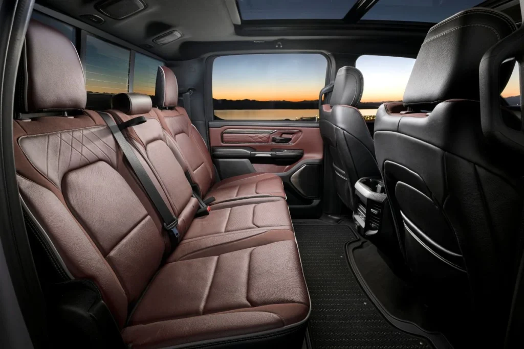 2025 RAM 1500 Ramcharger Hybrid