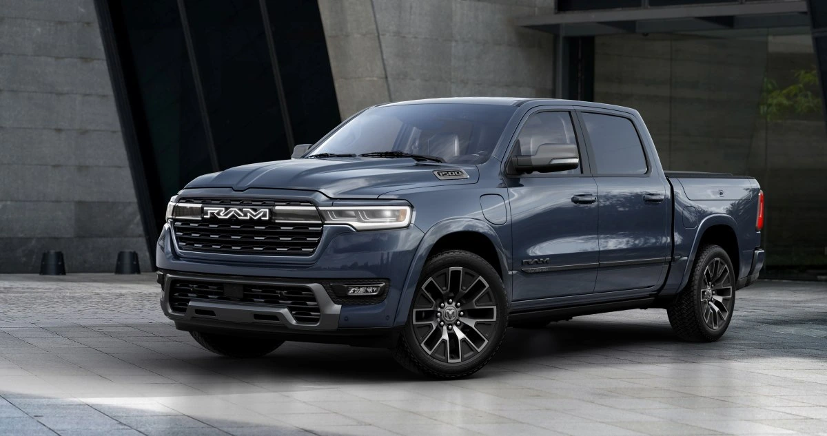 2025 RAM 1500 Ramcharger Hybrid