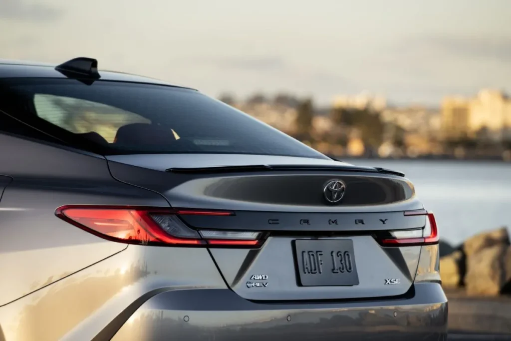 2025_Camry_XSE_AWD Rear Light