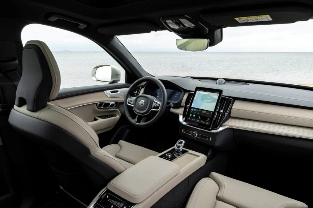 2025 Volvo XC90