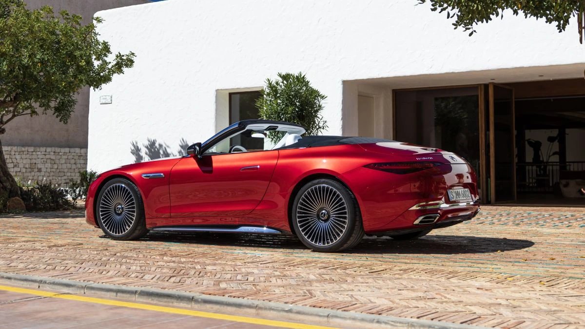 2026 Mercedes Maybach SL 680 Monogram Series
