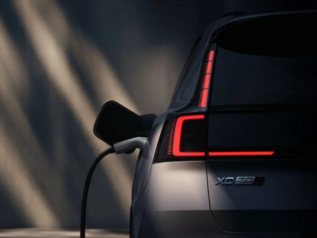 New_Volvo_XC70