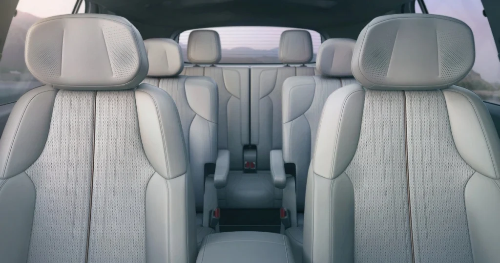 2026 Cadillac Vistiq