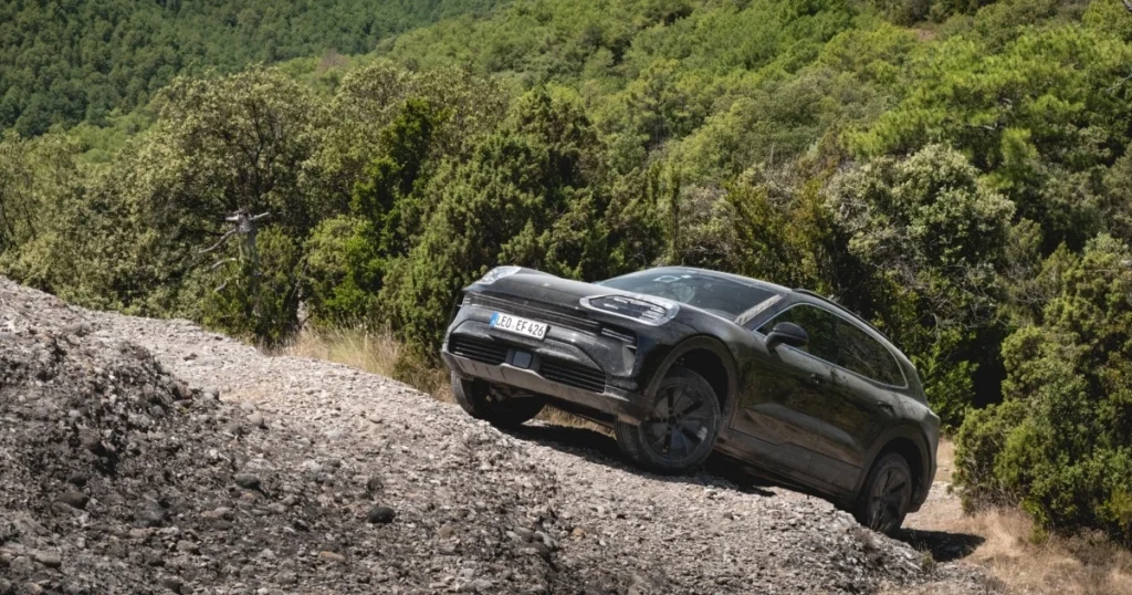 Porsche Cayenne Electric